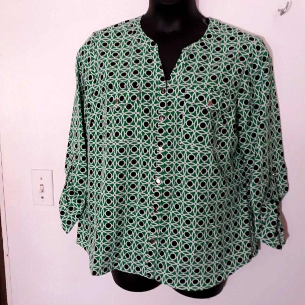 Notations vneck button down shirt